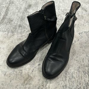 Matt Bernson Black Leather Booties, Size 9